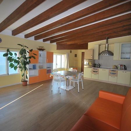 Appartement Residenza Andrea Olga à Laglio Extérieur photo