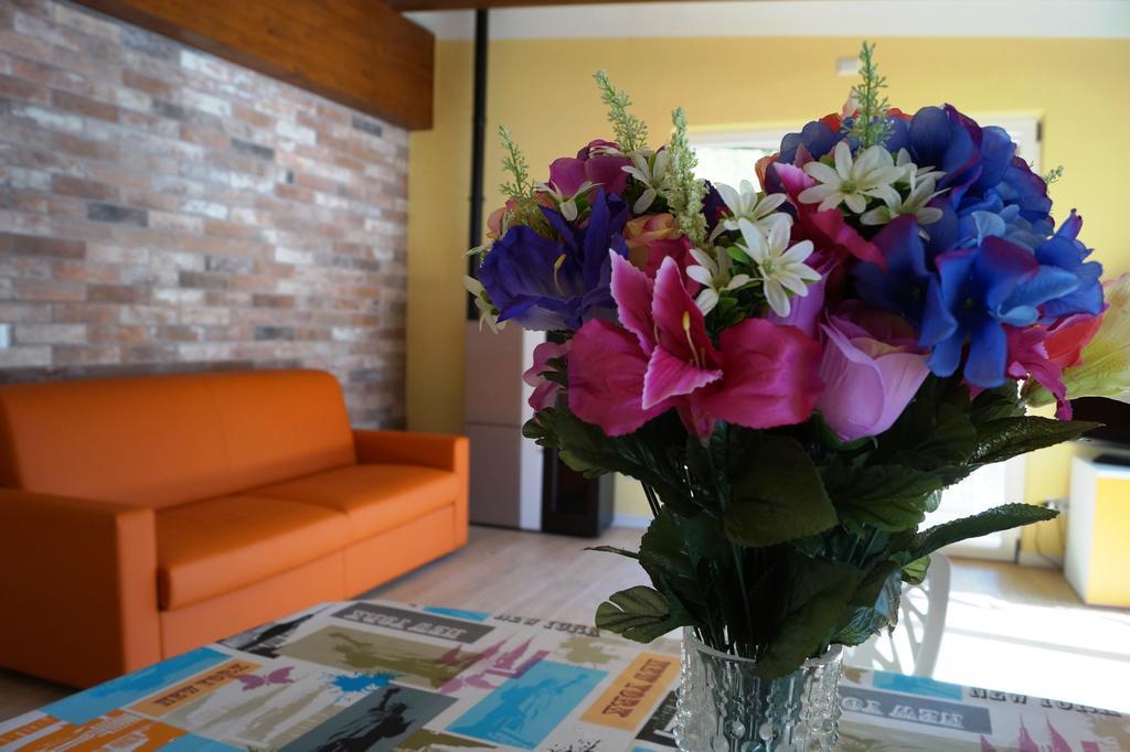 Appartement Residenza Andrea Olga à Laglio Chambre photo