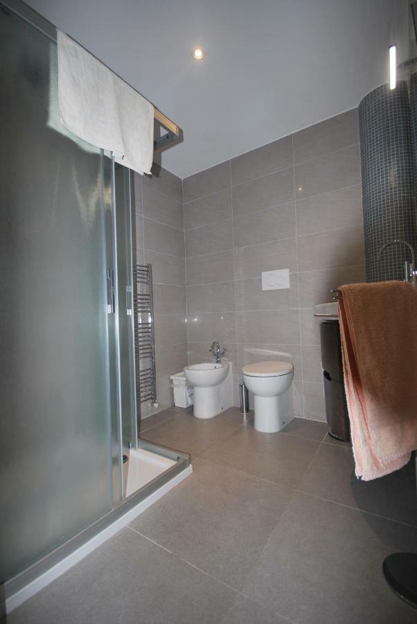 Appartement Residenza Andrea Olga à Laglio Extérieur photo