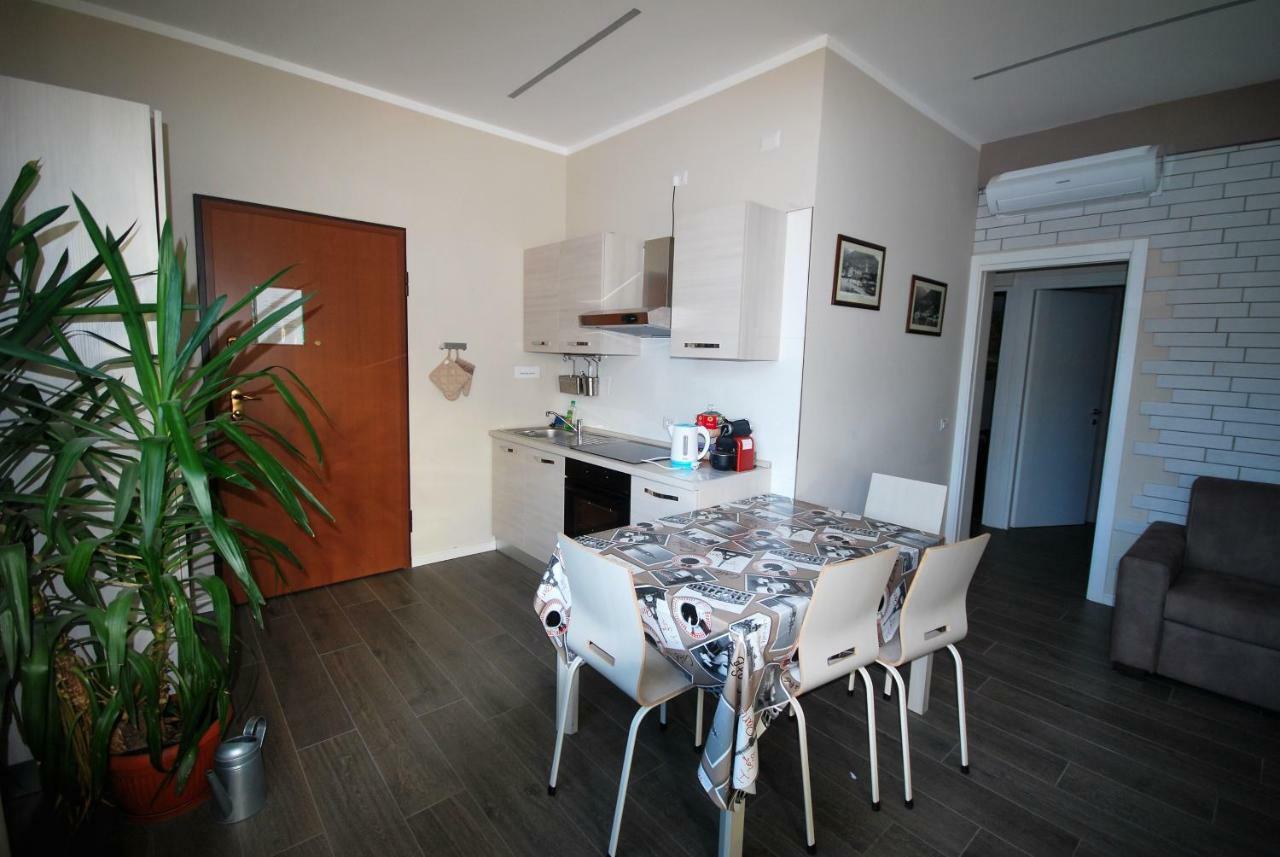 Appartement Residenza Andrea Olga à Laglio Extérieur photo